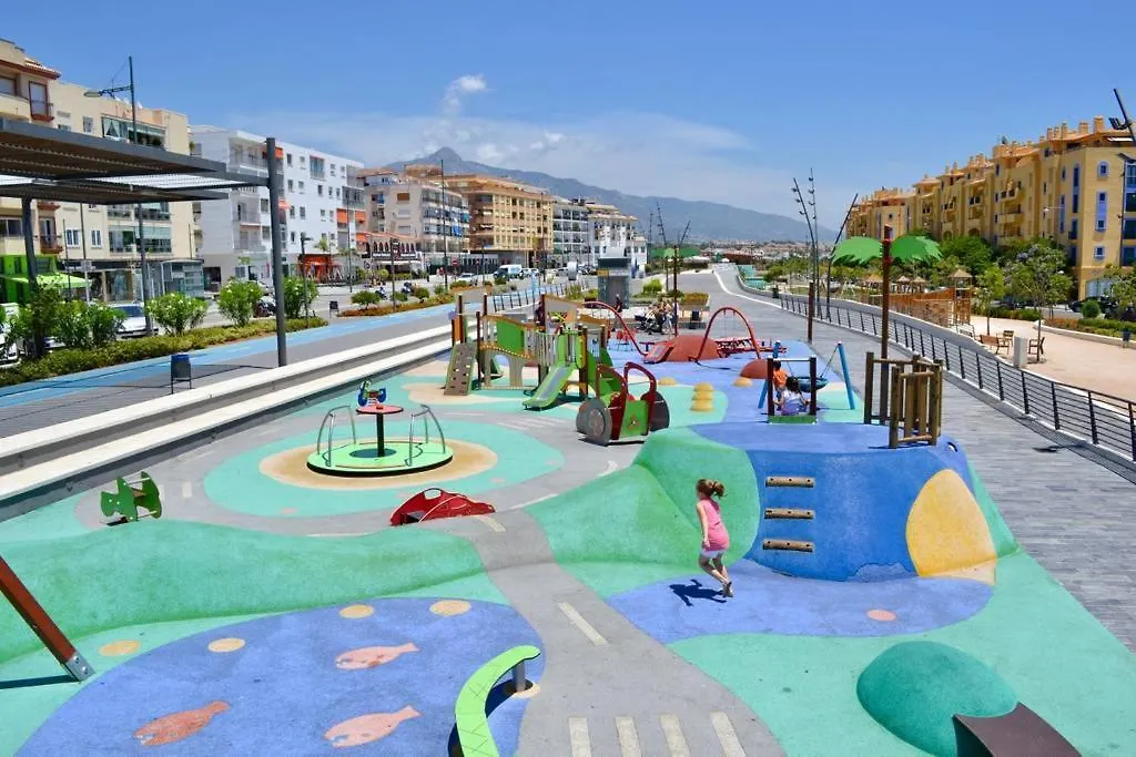 1138: Front Line 2 Bed Apt At San Pedro Beach ماربيا شقة
